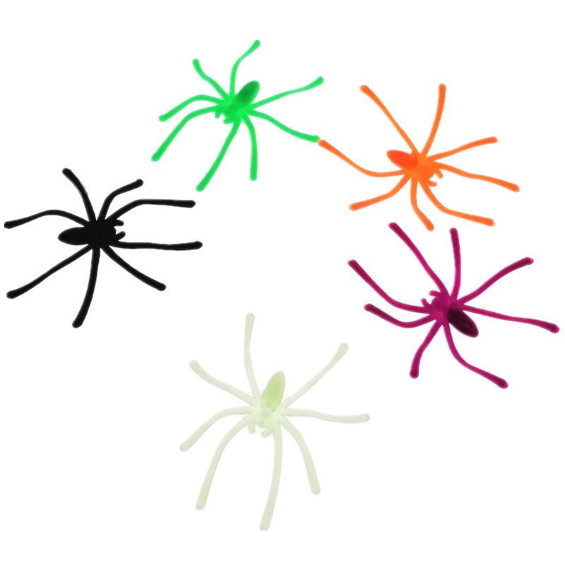 Colorful plastic spider Halloween spider cotton small spider cross-border e-commerce toy 4 colors 4cm * 3.2cm