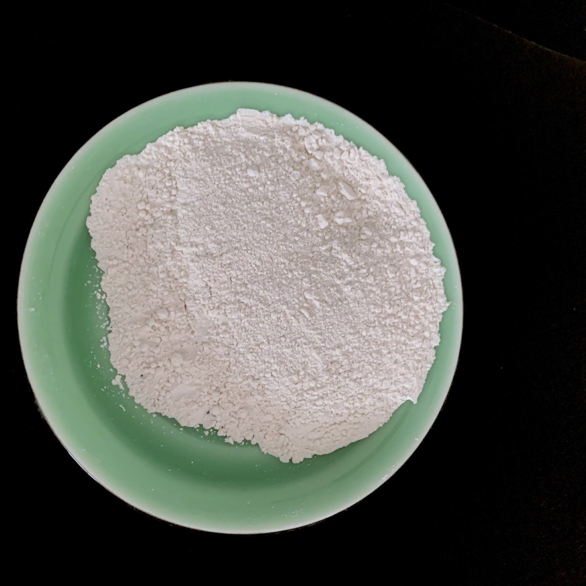 Building Material Grade Magnesium Oxide Powder Is Available in Stock. Industrial Grade Highly Active Magnesium Oxide for Refractory Plate