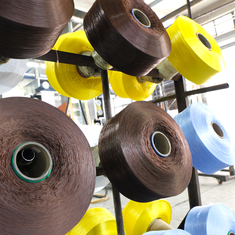 Manufacturer in stock pp yarn 300d600d900d450d850d black color colored polypropylene yarn