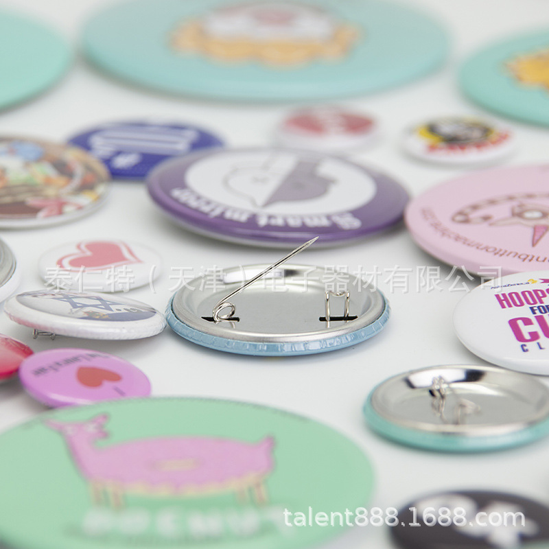 Factory direct blank blank tinplate badge badge smiling face