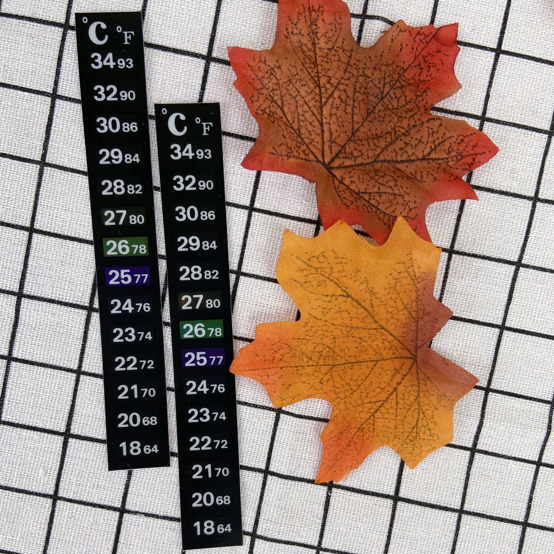 Fish Tank Thermometer Fish Tank Temperature Sticker Digital Thermometer Liquid Crystal Color Changing Thermometer