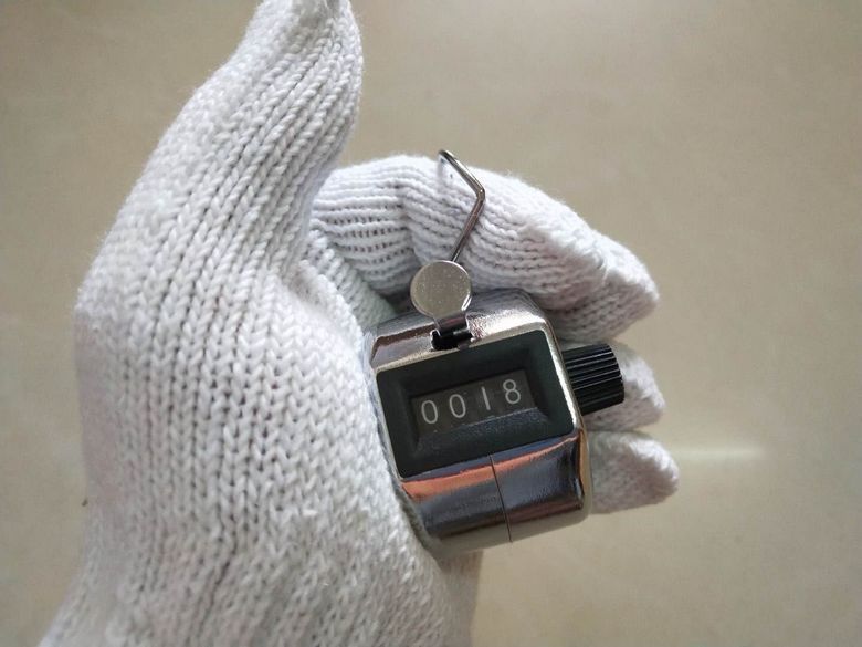 Manufacturers Supply Metal Iron Shell Mechanical Counter Four Manual Counter Manufacturers Spot Wholesale 9999