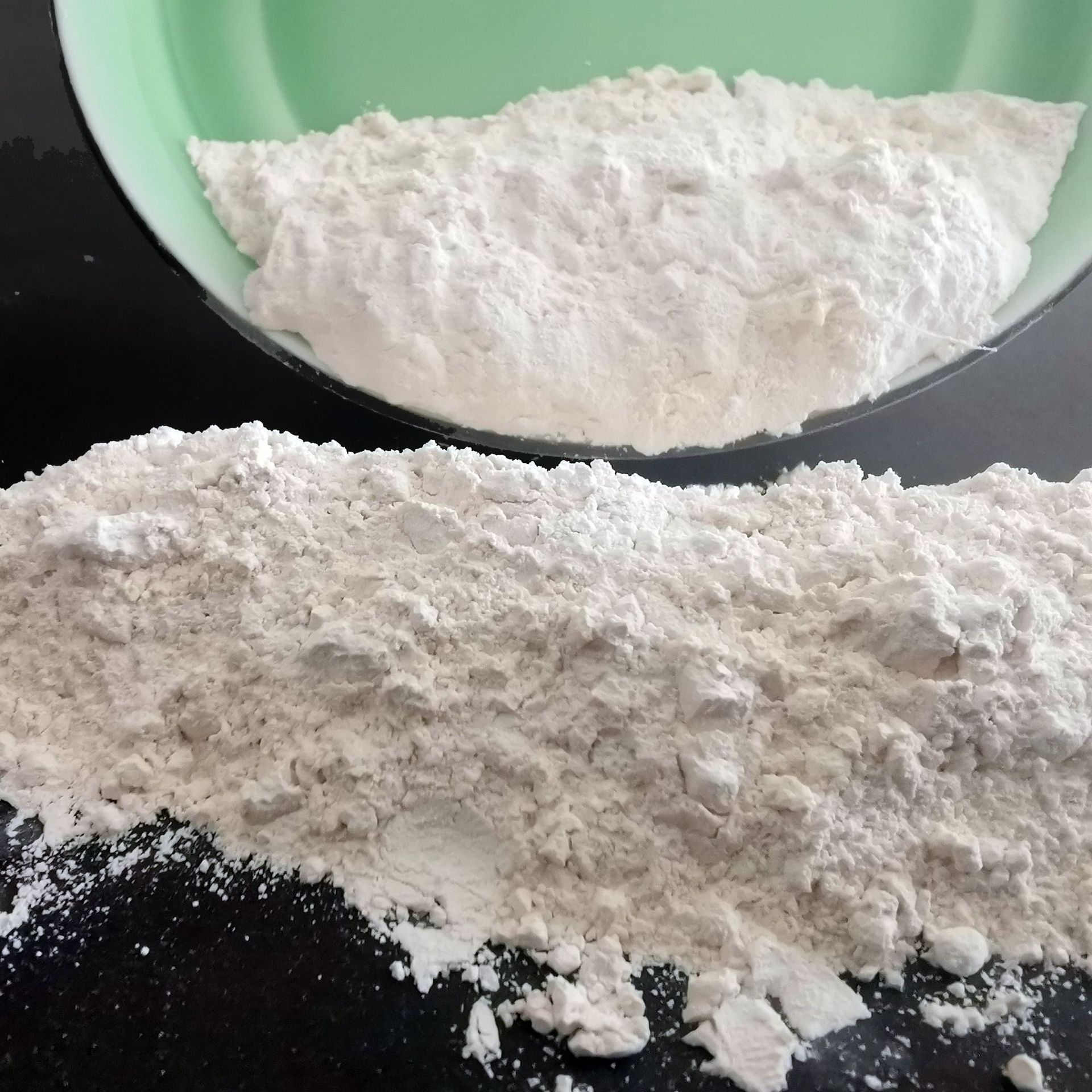 Building Material Grade Magnesium Oxide Powder Is Available in Stock. Industrial Grade Highly Active Magnesium Oxide for Refractory Plate