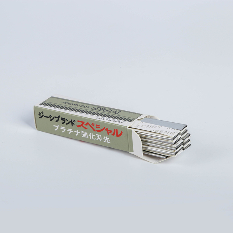 Eyebrow Trimming Blades 10 Pieces Corrugated Blades Stainless Steel Eyebrow Razor Blades Feather Knife Beauty Tools Manufacturer Wholesale
