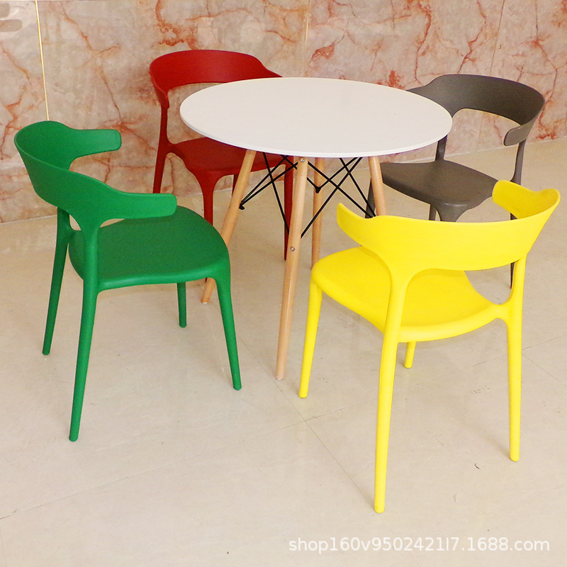 Casual Plastic Horn Chair Plastic Chair Back Chair Home Leisure Chair Office Chair Dining Chair Negotiation Scandinavian Chair