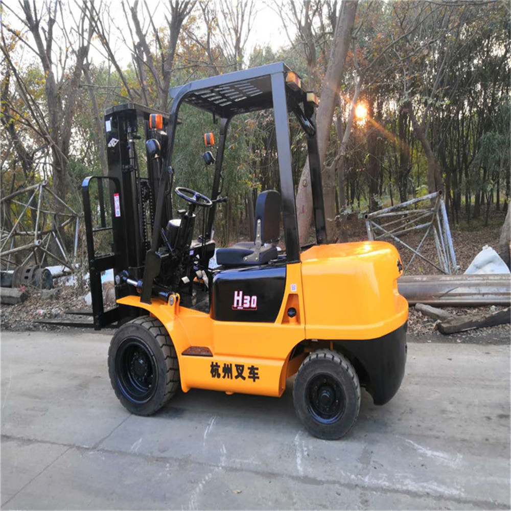 Продажа б/у погрузчиков Heli Hangzhou, 6 тонн, дизельный погрузчик, стандартная рама, доставка по стране