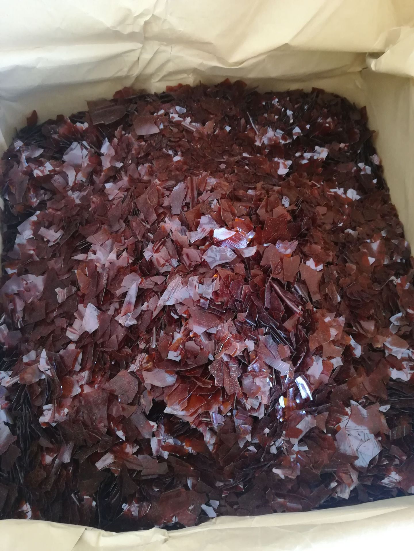 Youchuang Supplies Grade a Shellac Flakes, Purple Glue Flakes, Furniture Paint, Paint Flakes, Adhesives, Large Supply