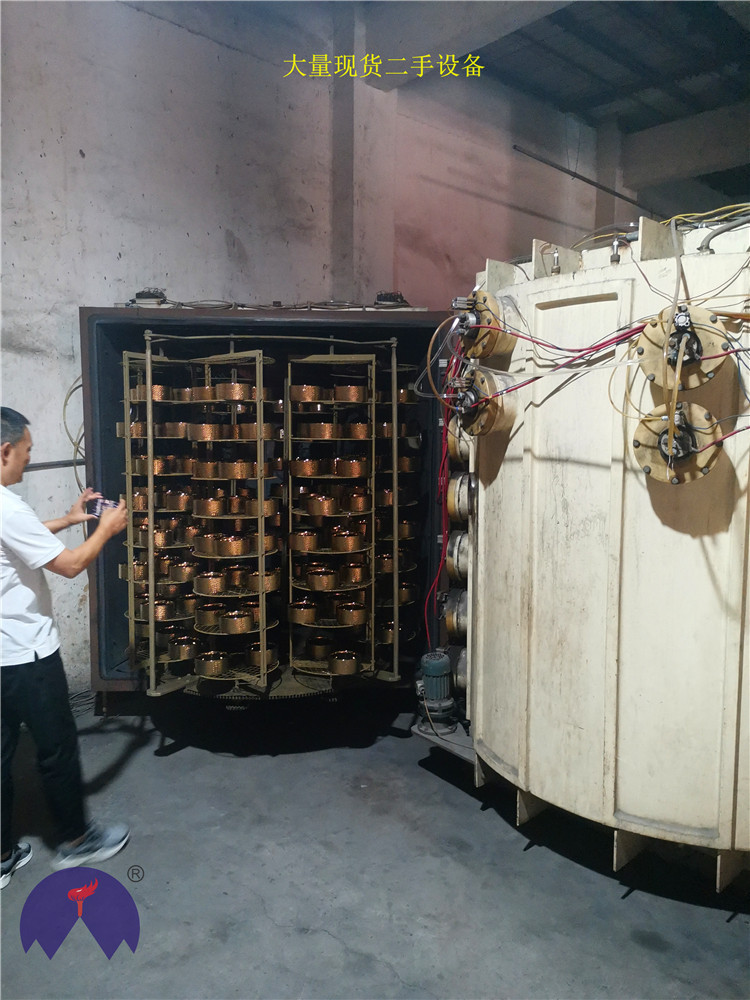 Double Door 8 Axis Ion Vacuum Coating Equipment Transfer Without Fault Package Normal Operation of the Church Operation