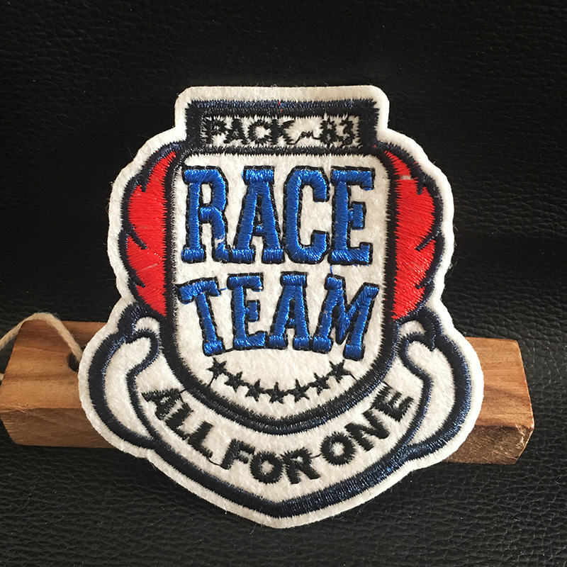 Customized Embroidered Cloth Patch Embroidered Logo Cartoon Animal Self-Adhesive Woven Label Patch DIY Cute 004