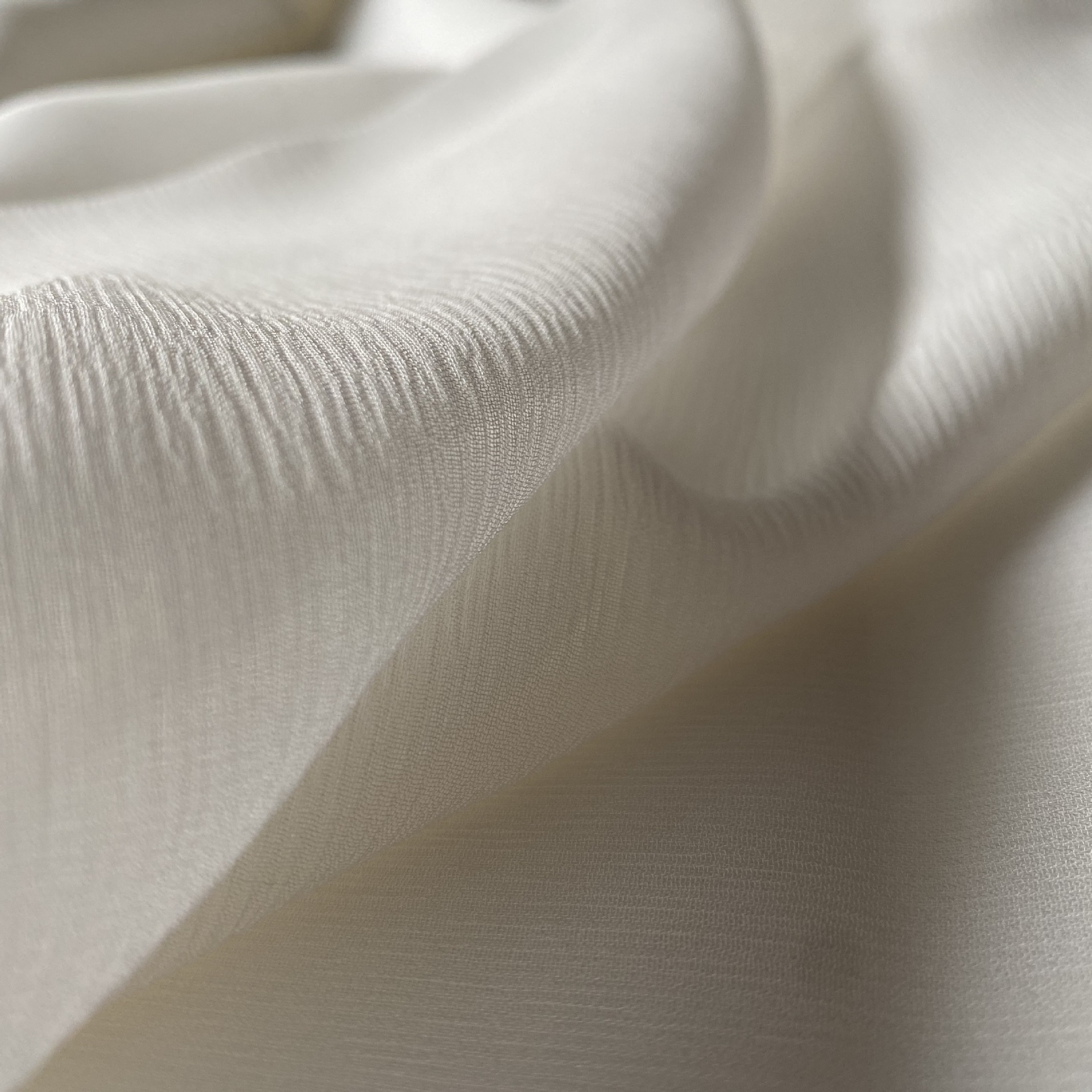 52-3 12mm Mmi Shun Zhou Qiaoqi 140cm door width mulberry silk silk fabric silk factory wholesale