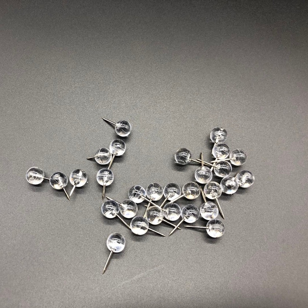 Yiwu Amazon specializes in white transparent round spherical I-pin plastic pushpin press nail press nail bulk