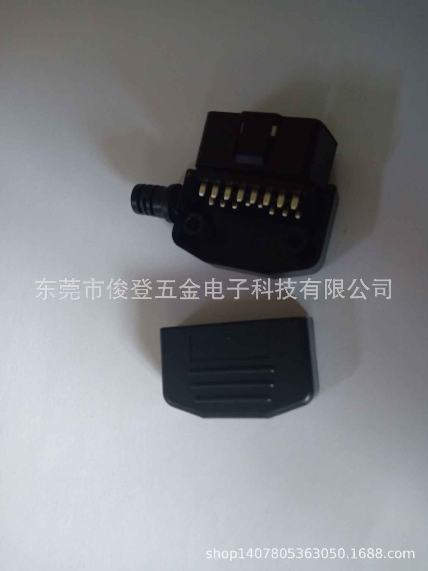 Manufacturer sells OBD2 housing for OBD wiring harness and OBD step-down line