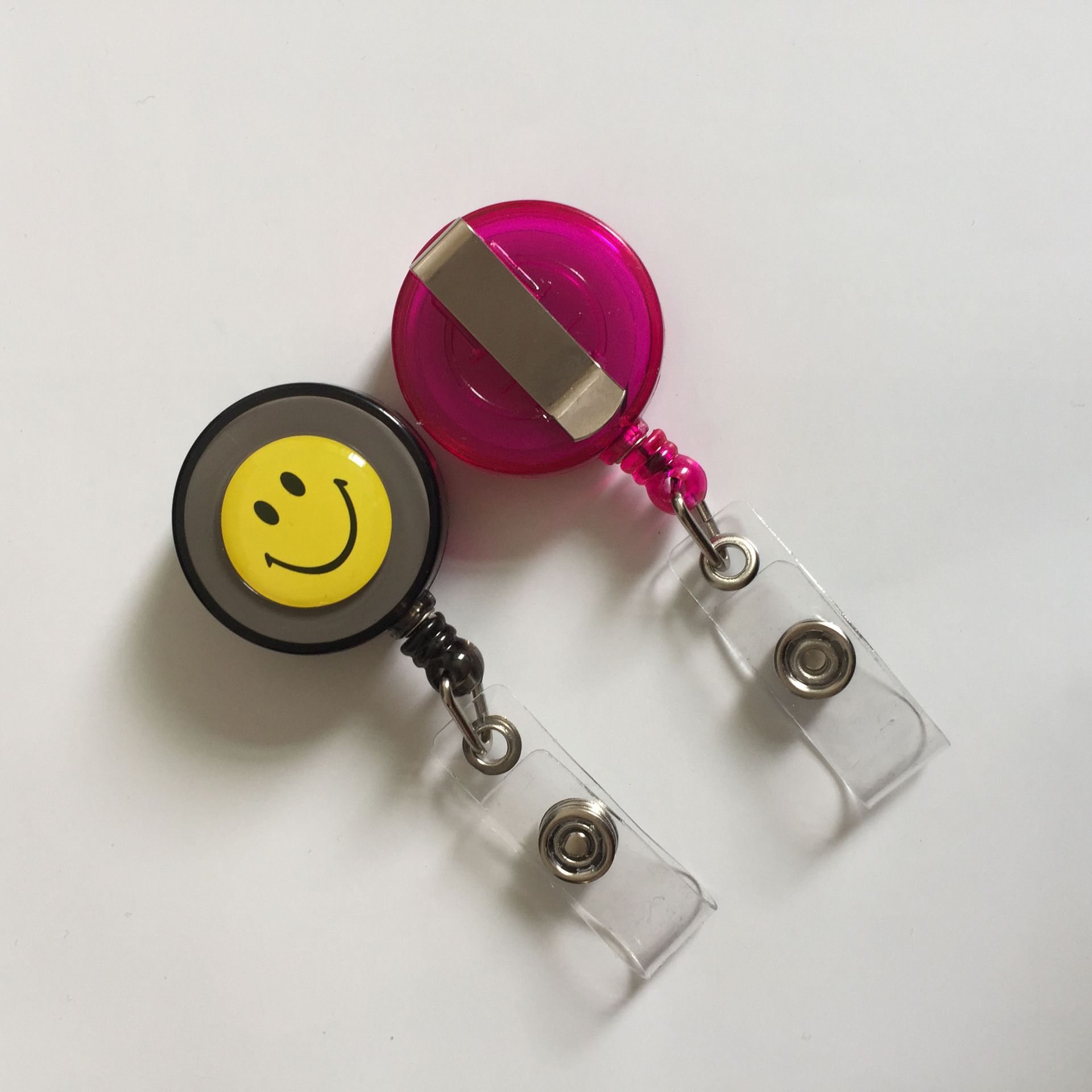 Easy-Pull Buckle Badge Id Buckle Round Easy-Pull Card Holder Badge Telescopic Buckle Work Badge Hanging Buckle Colorful in Stock