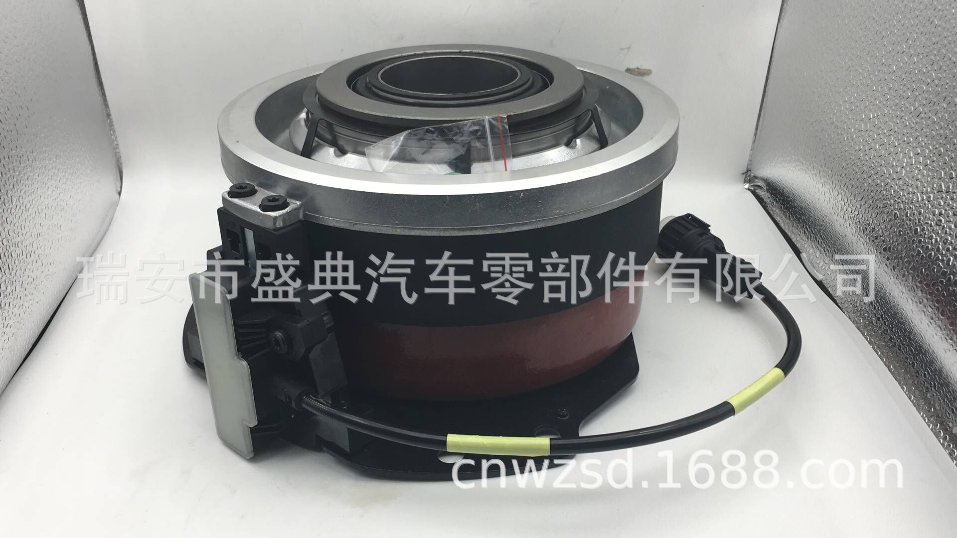 21465235 / 510016610 / 22429963 Hydraulic Separated Bearing