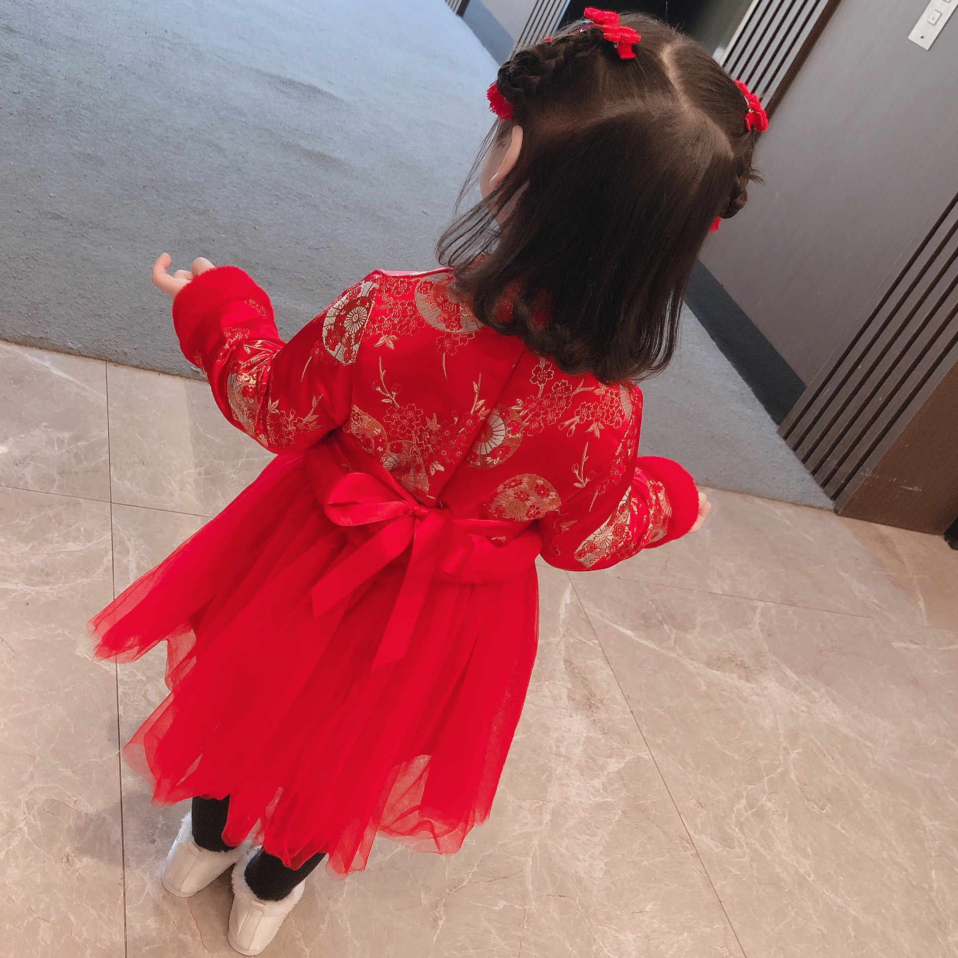 2937 children's autumn and winter ancient costume Super fairy children's Tang suit cheongsam dress new winter clothing fleece-lined long sleeve winter children's clothing