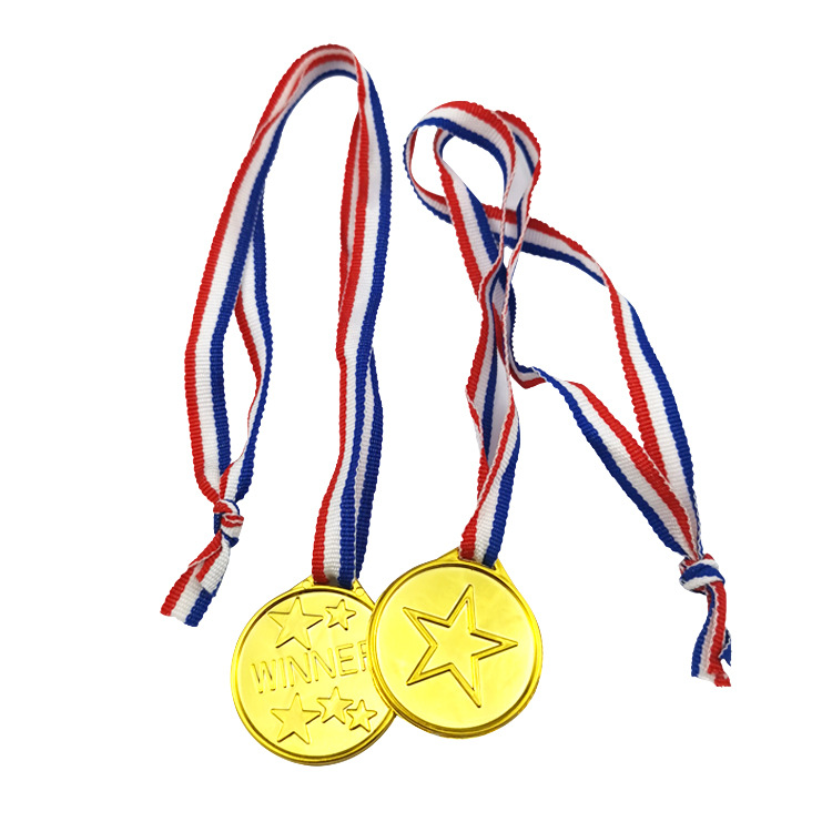 Amazon Blast Games Awards Mini Toy Party Gifts Small Toys Plated Plastic Medal Gold