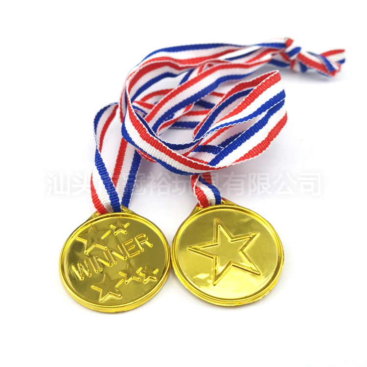 Amazon Blast Games Awards Mini Toy Party Gifts Small Toys Plated Plastic Medal Gold
