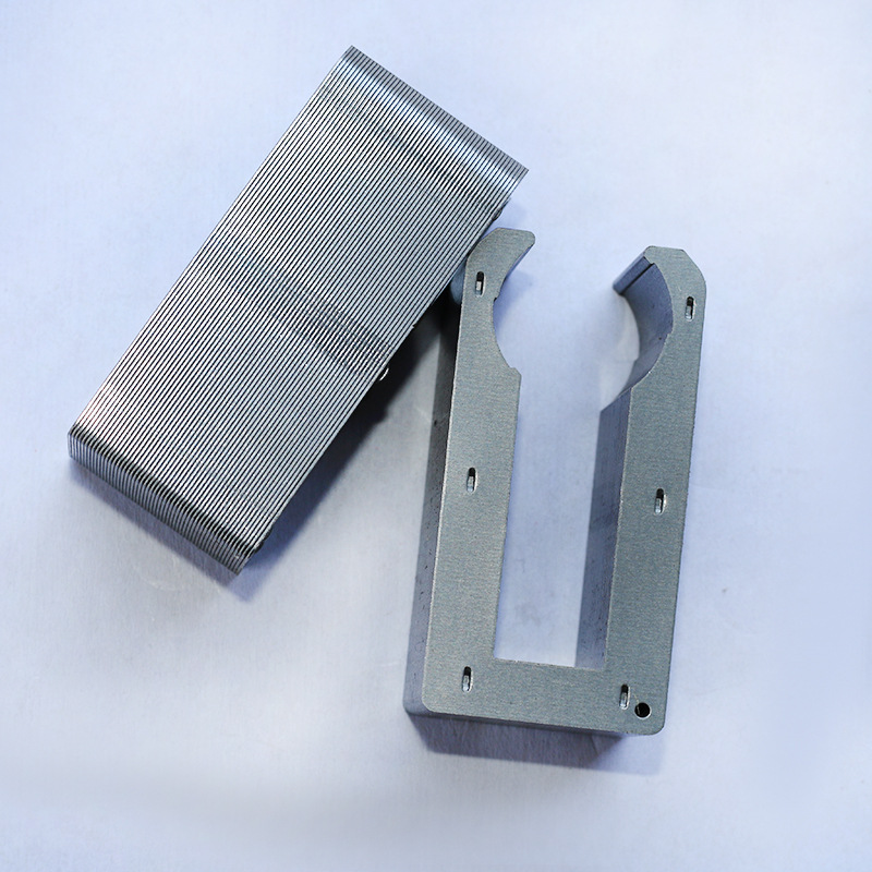 Manufacturers produce U-shaped stator core UU 62x 31 stacked riveting silicon steel chip motor accessories processing