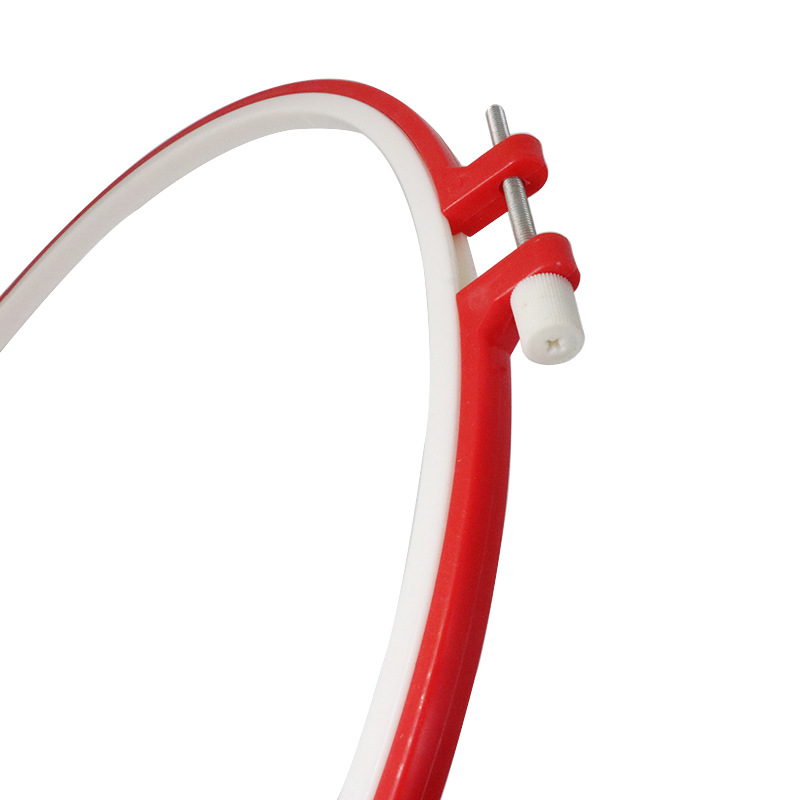 Plastic head color embroidery stretch DIY embroidery circle dream catcher cross-stitch stretch wholesale multi-color environmental protection new material fan frame