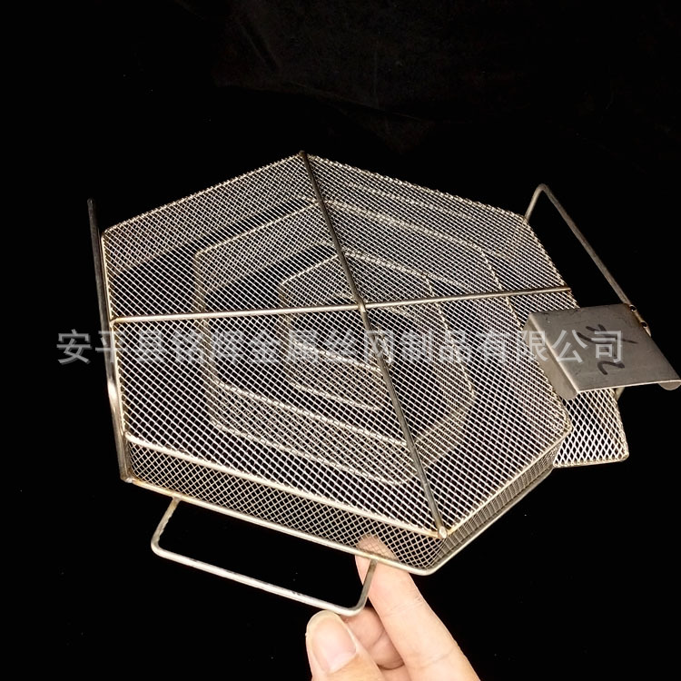 Charcoal Barbecue Cold Smoke Generator Stainless Steel Smoking Box Outdoor Barbecue Smoking Plate 304 Smoking Box