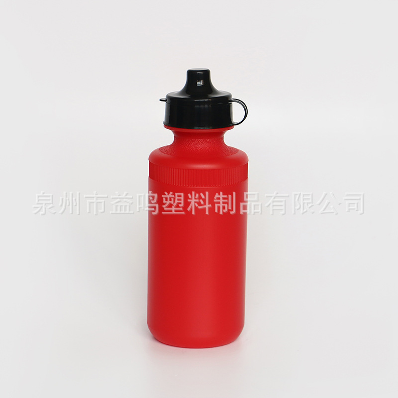 Прямые продажи завода 550 мл спортивная бутылка для воды пластиковая бутылка PE для студентов с возможностью печати логотипа