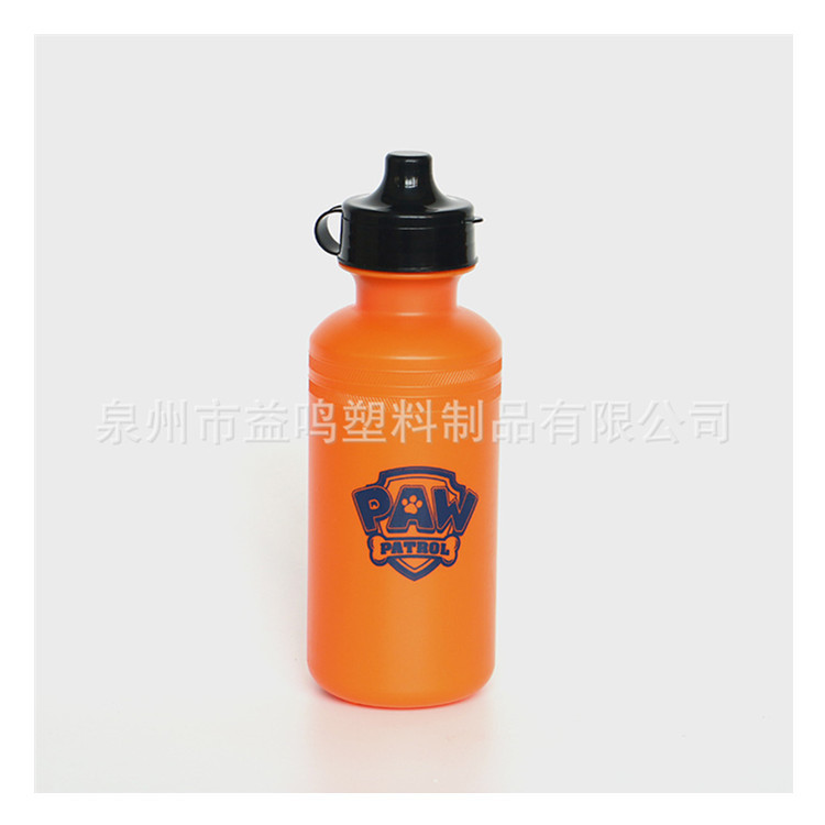 Factory direct 550ml outdoor sports kettle plastic kettle PE kettle student bag kettle can be printed LOGO