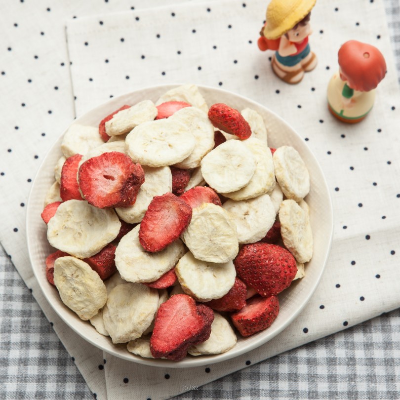 Freeze-Dried Banana Chips Manufacturer Ready-Made Crispy, Sweet, Non-Fried, Non-Baked Snacks in Bulk Wholesale Freeze-Dried Dried Fruits