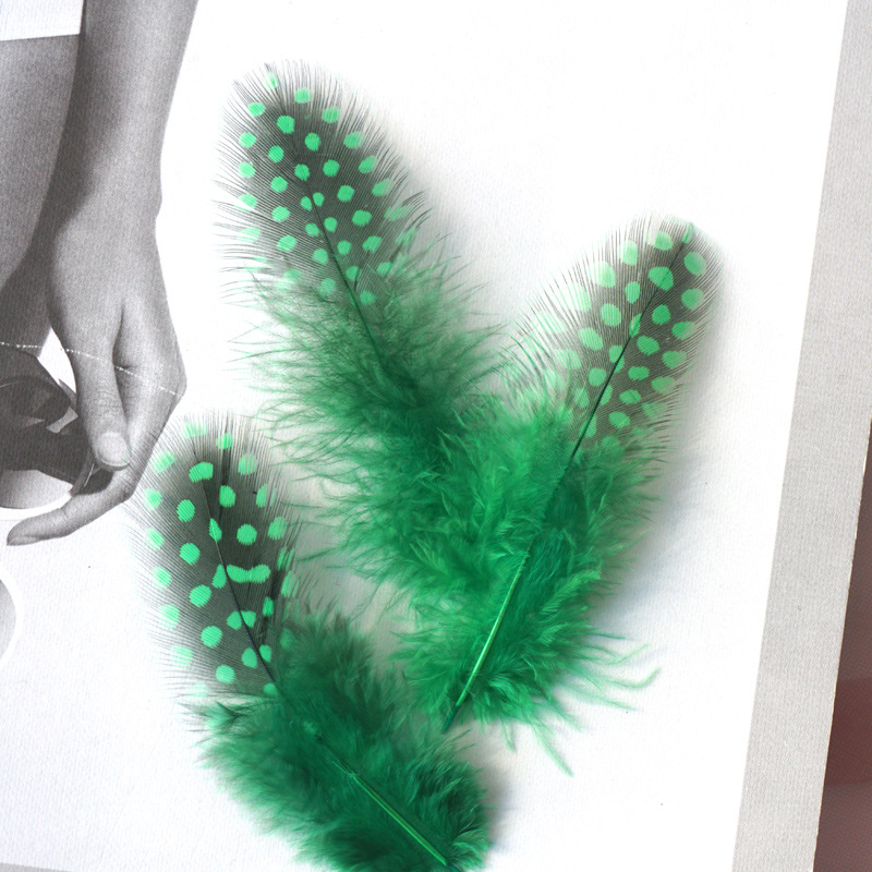 Factory direct pearl chicken feather polka dot feather funny cat stick accessories color wave dot pheasant feather handmade decorative materials