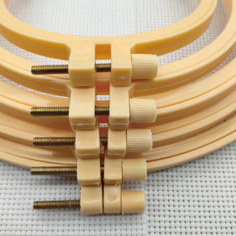 Customized Factory Direct Sales Imitation Bamboo Embroider Stretcher Adjustable Embroider Environmentally Friendly Cross Stitch Circle Tool Flower Stretcher Embroider Hoop Embroider