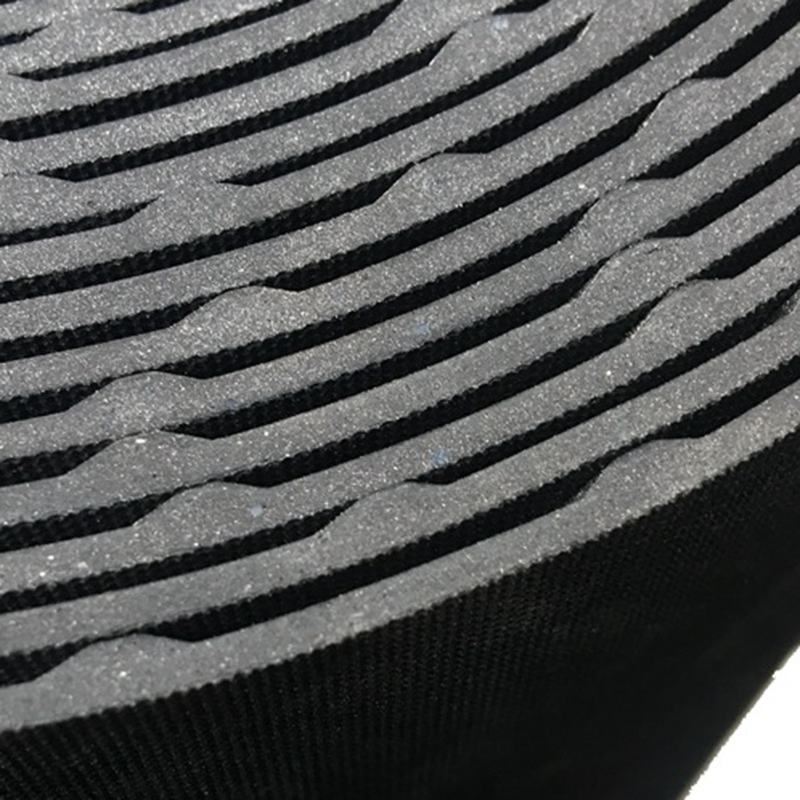Wholesale Black 5mm willow pattern wear-resistant rubber mat non-slip herringbone pattern rubber steel plate pattern moisture-proof rubber blanket