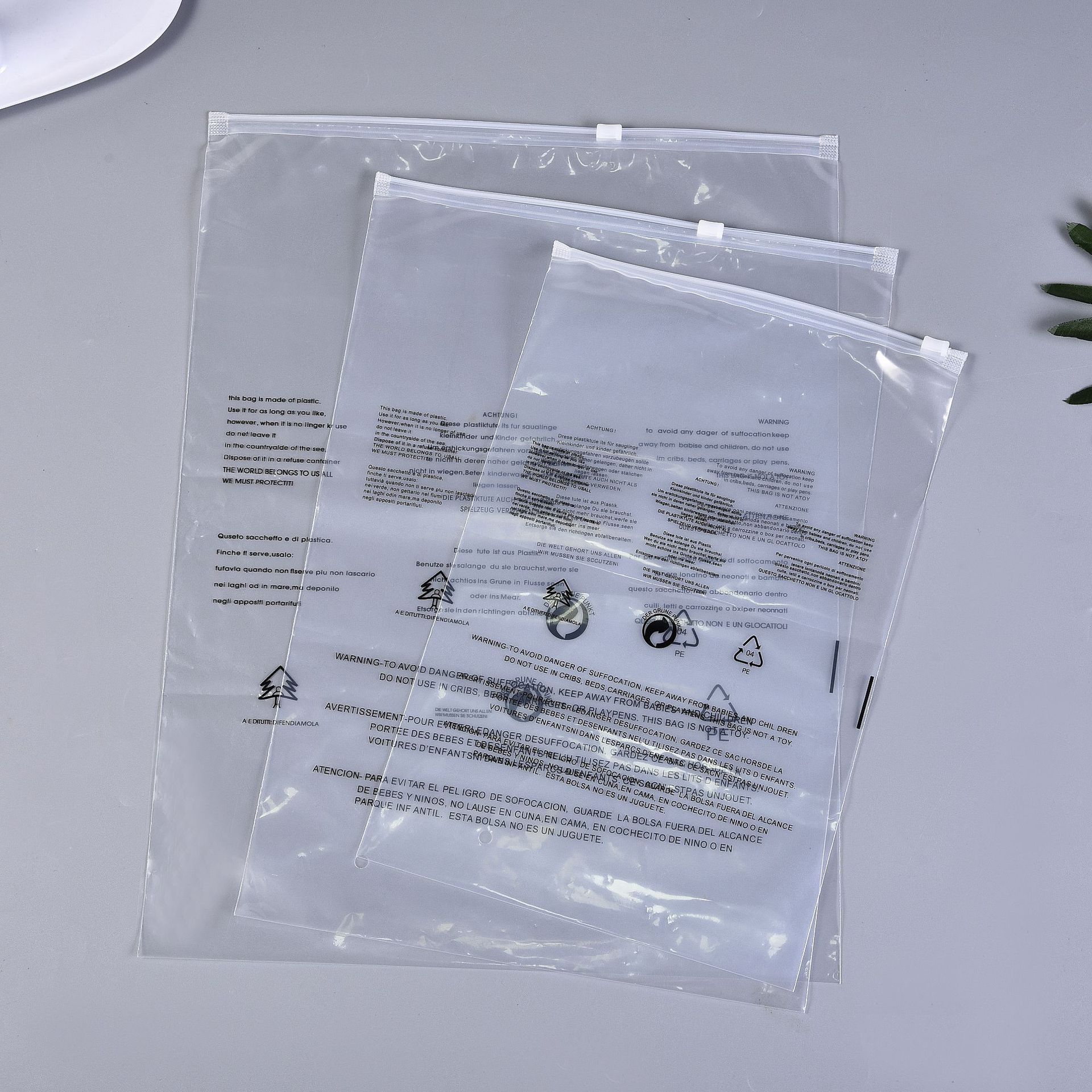 Clothing zipper bag transparent plastic packaging bag clothes self-sealing bag packaging bag cross-border foreign trade warning storage bag