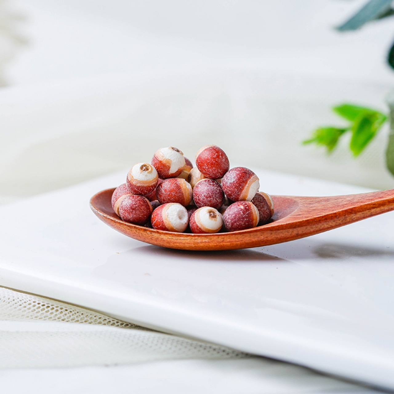 Wholesale New Products of Gorgon Seeds in Bulk, Chicken Head Rice, Gorgon Seeds, Medicinal and Edible Gorgon Seeds, Dried Gorgon Seeds Raw Materials