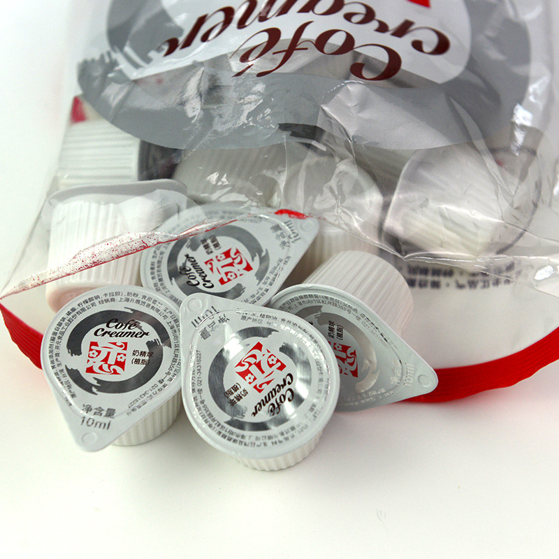 Love Brand Coffee Mate milk semen sugar bag milk bag 50 capsules fat planting Taiwan love milk ball wholesale
