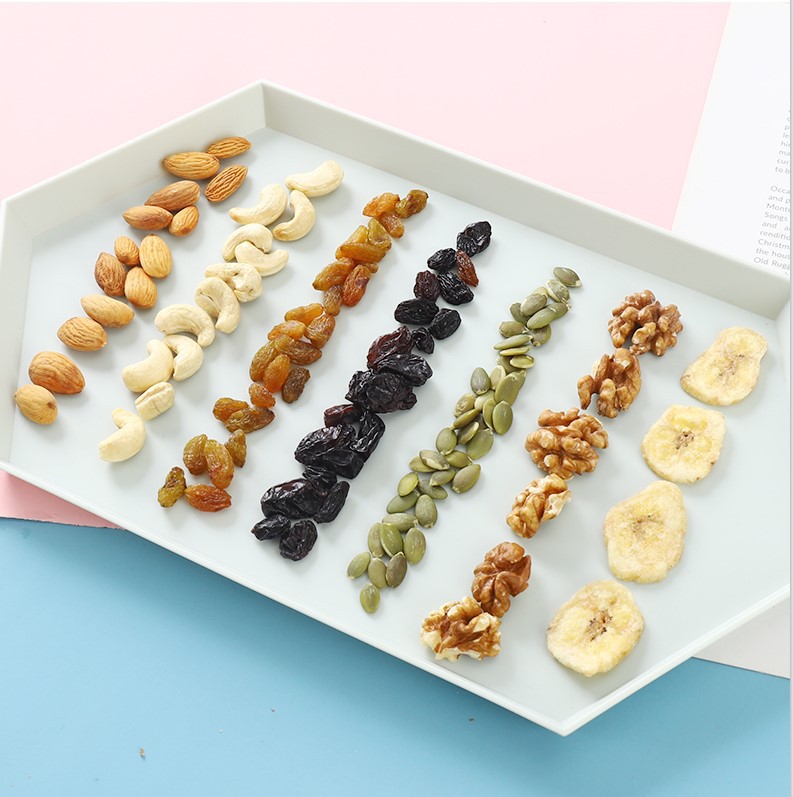 Daily Nuts Wholesale Ready-To-Eat Original Mixed Assorted Nuts Dried Fruits Almonds Pregnant Women and Kidsren Internet Celebrity Snacks Walnuts