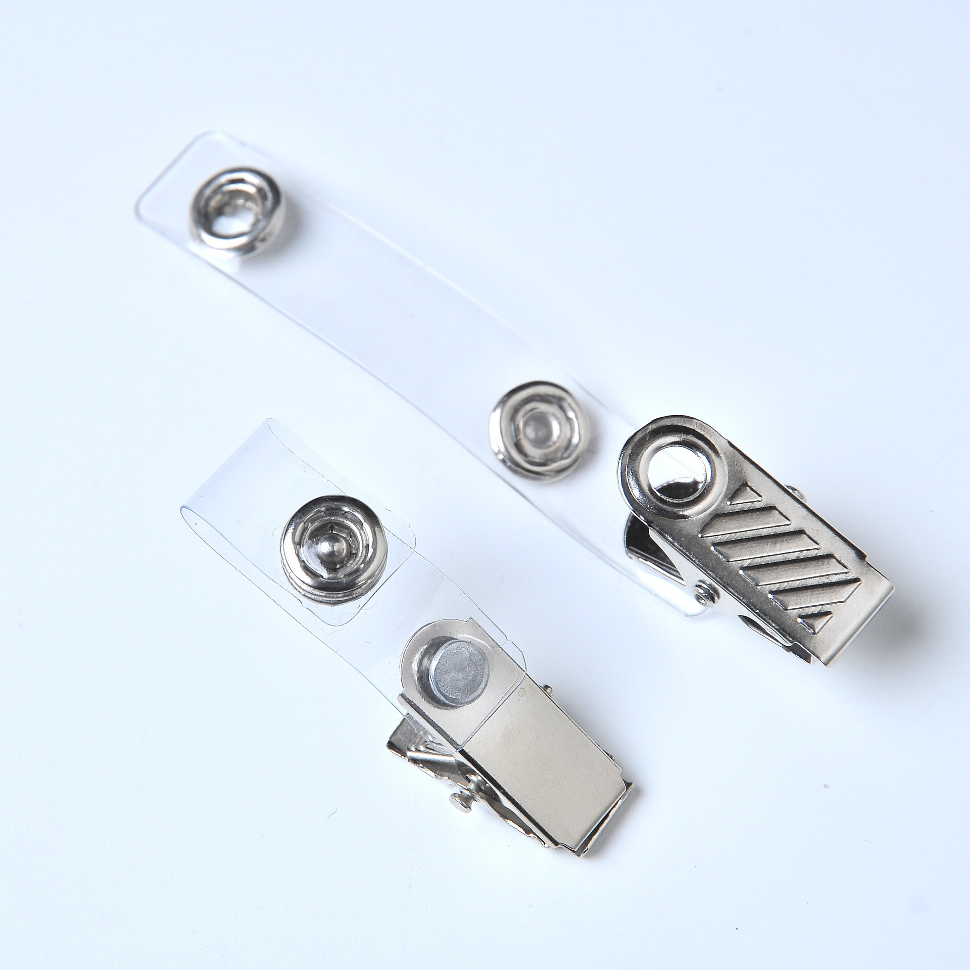 Single Hole Double Hole Transparent Strap Metal Badge Clip Id Clip Badge Clip Factory Brand Clip 2 Holes 4 Holes Iron Clip