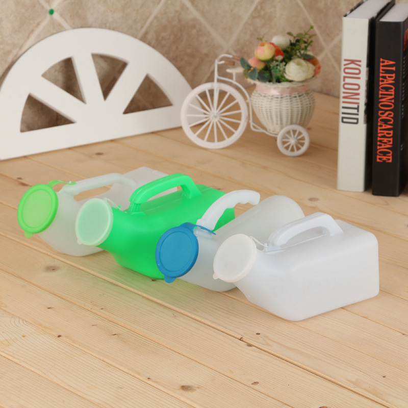 [Original Factory Direct Supply] Supply Men's Medical Pe Blow Molding White Urinal with Lid 1000ml