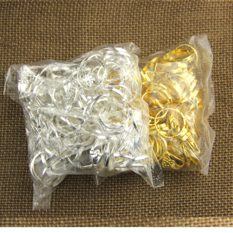 Running the Jianghu stall selling Miaoyin bracelet wholesale opening lucky Xizang silver bracelet upside down gift