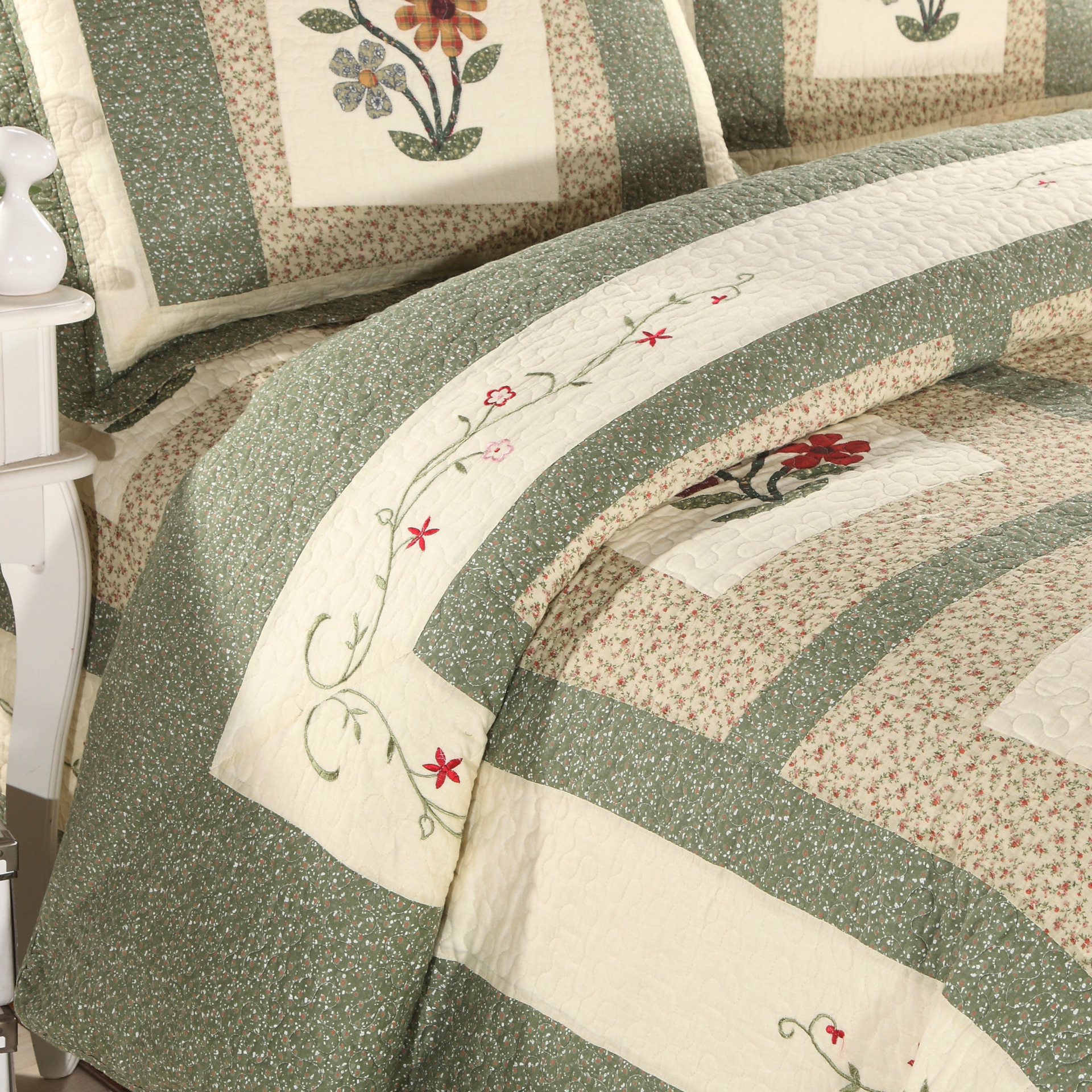 [Milaia] Cotton Quilted Water Wash Quilt Three-piece Set Four-piece Set Real Split Embroidered Quilt High Quality