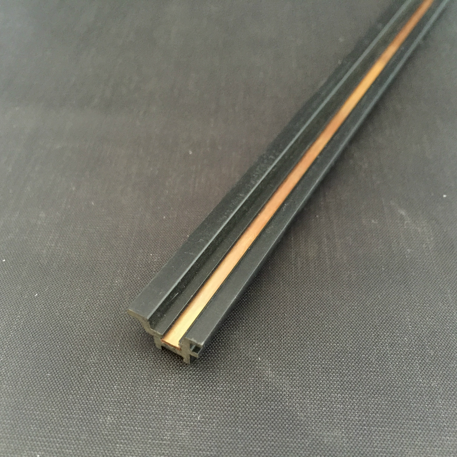 Copper Core Track Light Strip Customized Led Light Strip Track Strip Pc Extrusion Profile Customized Pc Magnetic Track Strip Copper Core