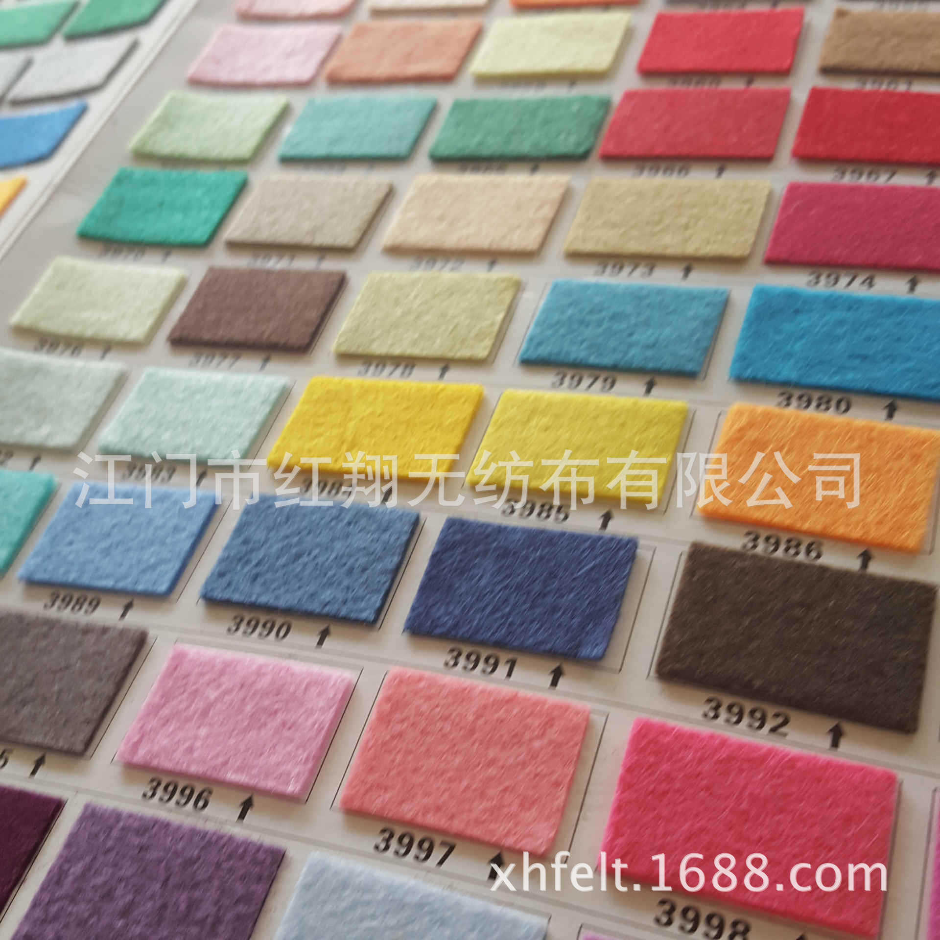 Factory Direct Sales 1. 5mm thick colored Morinda felt 3.8 yuan/size handmade DIY acupuncture non-woven non-woven fabric