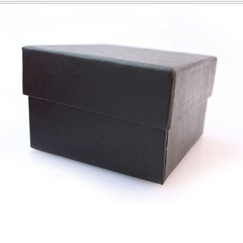 Если вам нужна упаковочная коробка, пожалуйста, сделайте фотографии вместе с тем же продуктом (одиночный снимок не будет отправлен)