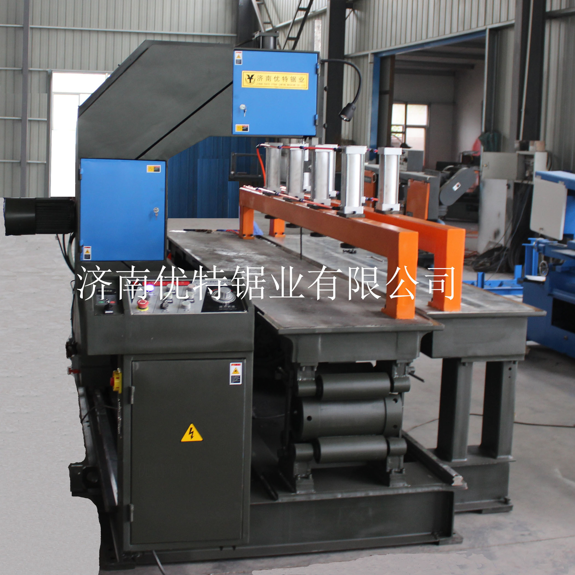 Vertical Sawing Machine for Cutting Steel Plates, Metal Sawing Machine for Aluminum Plates, Graphite Band Sawing Machine for Cutting Castings and Risers, Vertical Band Saw Machine