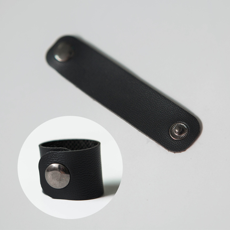 Internet Celebrity Style Retro Small Square Scarf Silk Scarf Buckle Leather Buckle Scarf Clothing Accessories Accessories Spot Data Cable Buckle