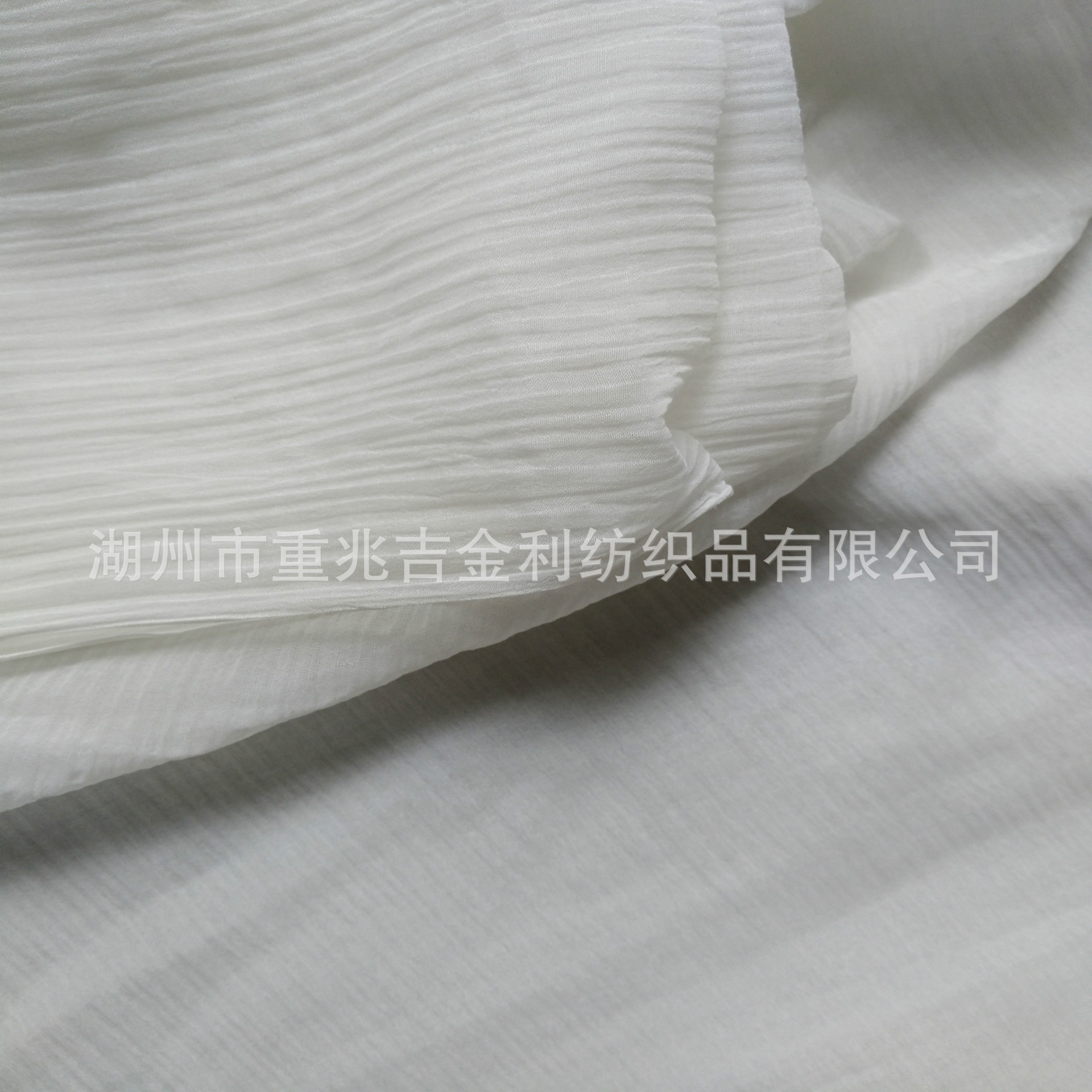 Silk Blended Fabric Wholesale Mulberry Silk New Silk Scarf Clothing Fabric 11mm Silk Cotton Smooth Crepe