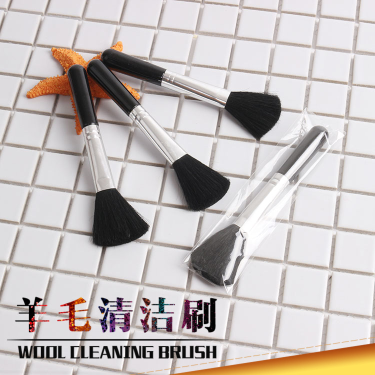 Mini desktop brush keyboard brush small broom suit cleaning brush creative home daily small brush wholesale