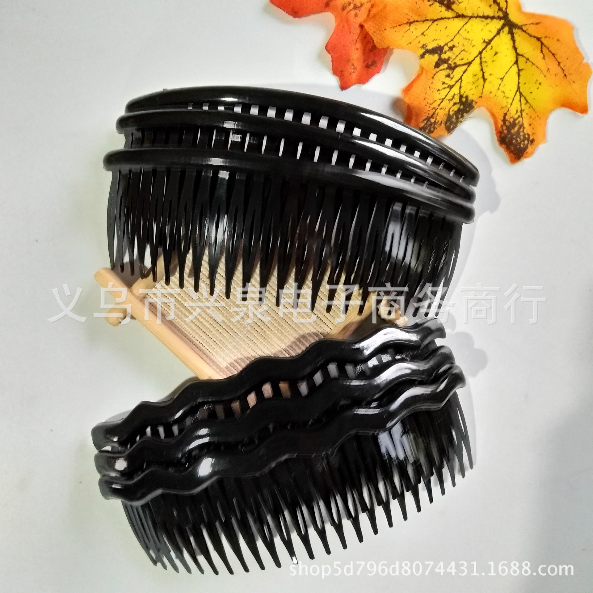 Black Comb Plastic Comb Disc Hair Comb Wave Comb 1 yuan Special Batch