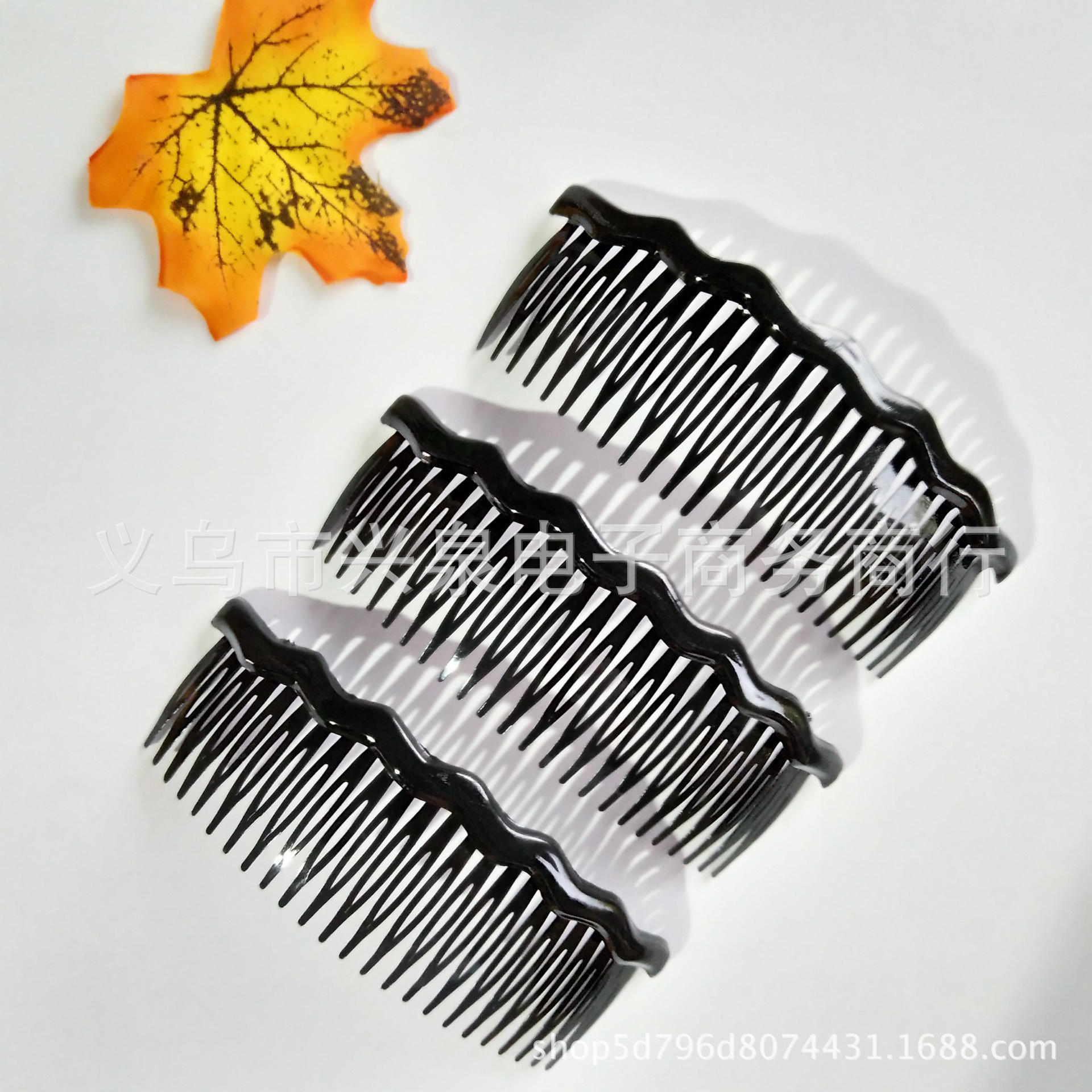 Black Comb Plastic Comb Disc Hair Comb Wave Comb 1 yuan Special Batch