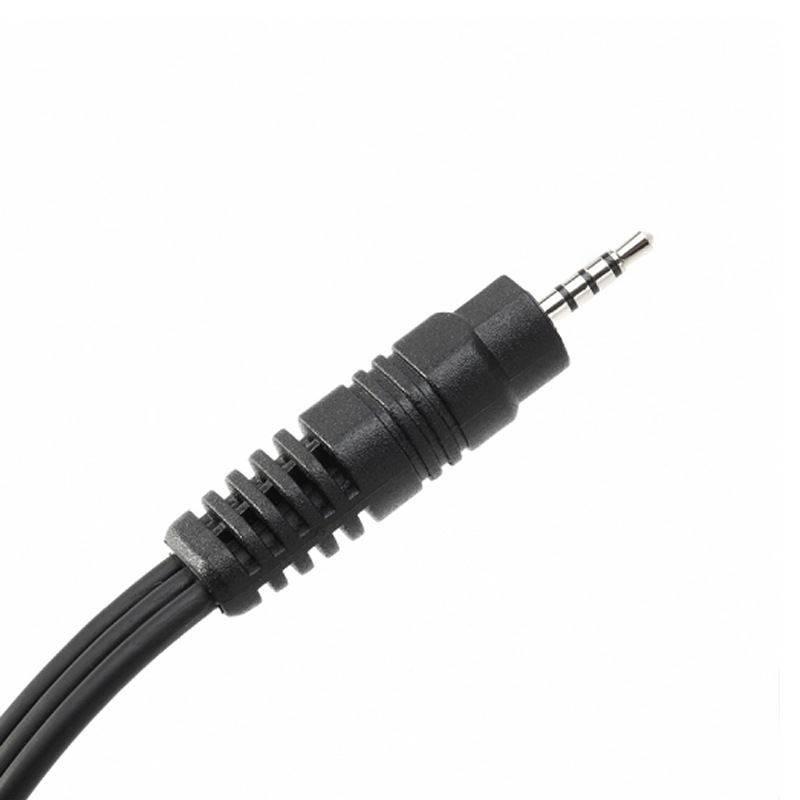 3.5mm to 3 Lotus lines 1.5 meters 3.5 to 3RCA audio and video lines 1 minute 3 Lotus lines audio and video AV lines