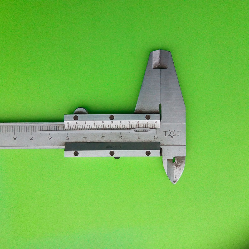 Factory pin safety inspection plastic needle, children's big eye hand sewing needle, DRY beaded plastic needle