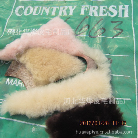 Wool Sheep Sheared Fragments Large Fur Integrated Wool Mattress Lining Material Wool Material Wholesale